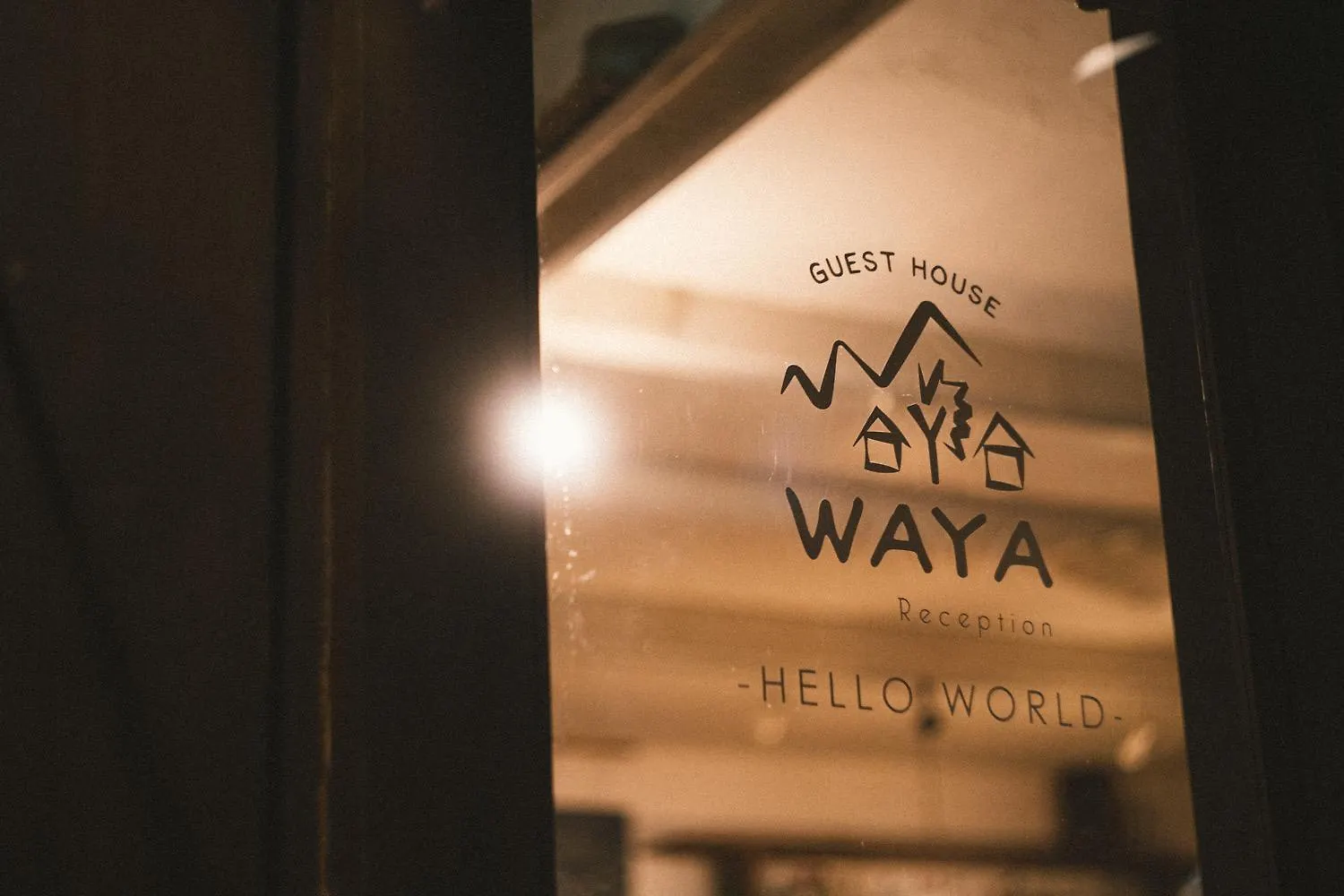Guest House Waya Sapporo Hostal
